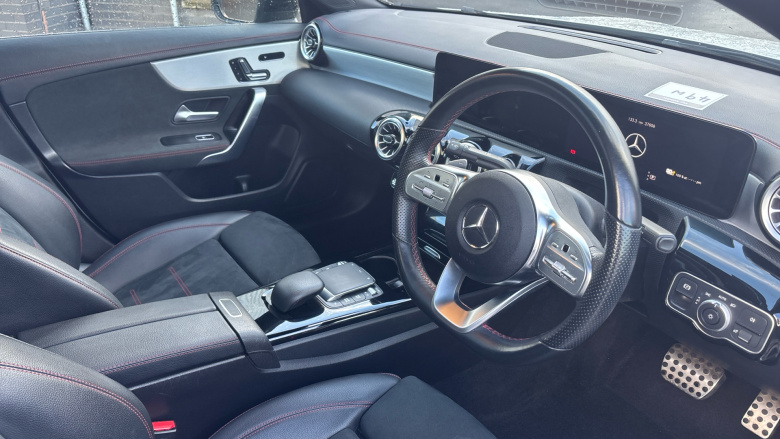 Mercedes-Benz CLA 250e AMG Line Premium + Night Ed 4dr Tip Auto Saloon